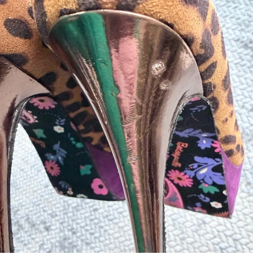 Betsy Johnson Gracie Leopard Purple Platform Faux Fur Pump size 6.5